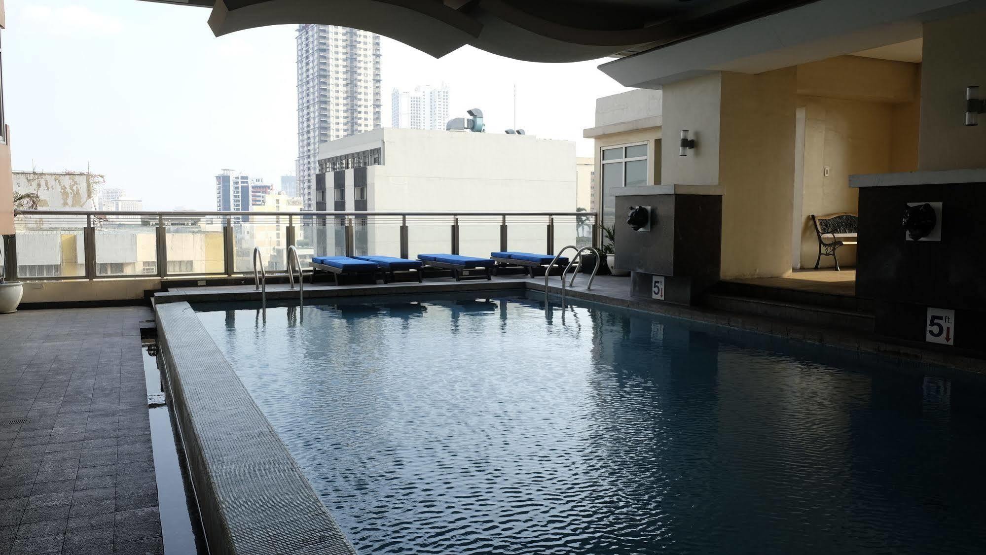 ZEN Rooms Malate Robinsons Manila Exterior foto